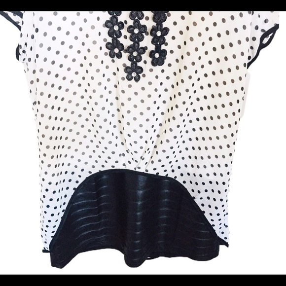 NWT A BY D (Boutique) Polka Tunic Top With Vegan/Faux Detail Leather Ivory Large - Picture 6 of 8